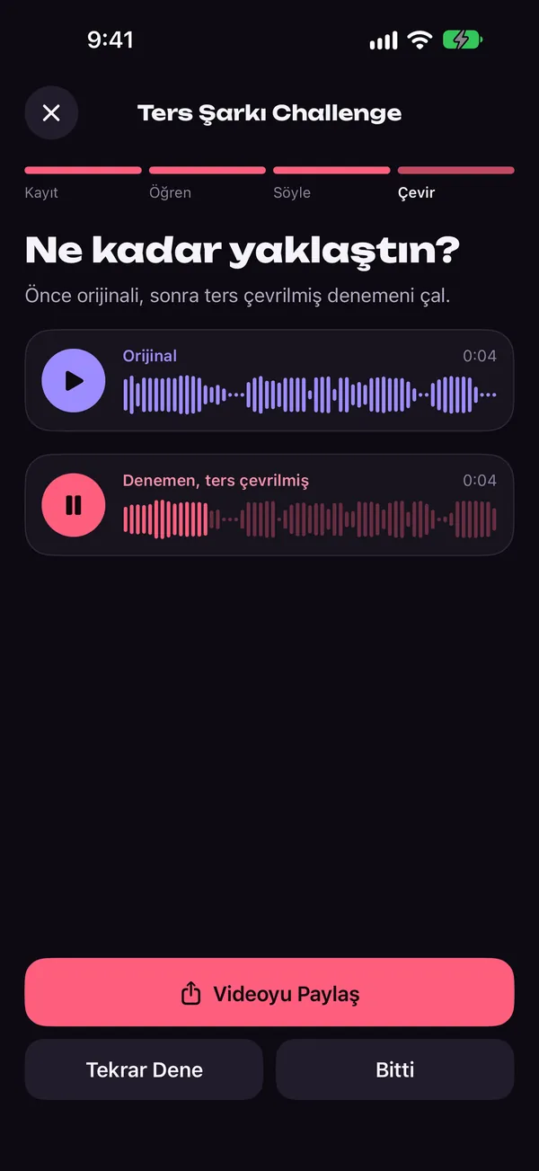 Orijinal ifadeyi ters çevrilmiş denemeyle karşılaştıran Reversy Ters Şarkı Challenge ekranı